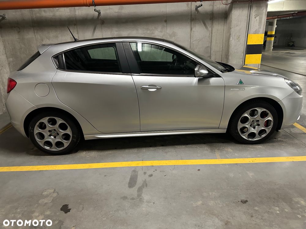 Alfa Romeo Giulietta 1.4 TB MultiAir Distinctive TCT - 4