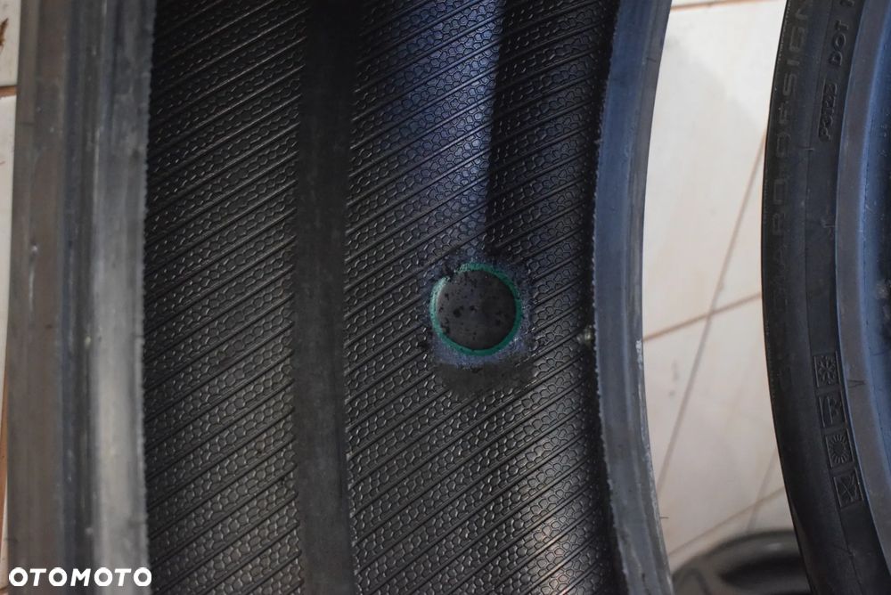 R19 245/45 Vredestein Quatrac Pro - 10