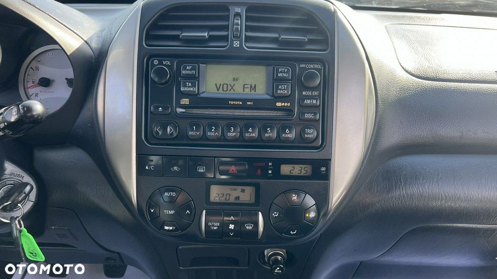 Toyota RAV4 - 24