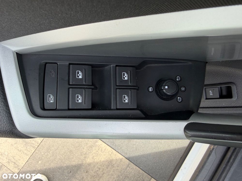 Audi Q3 35 TDI S tronic - 21