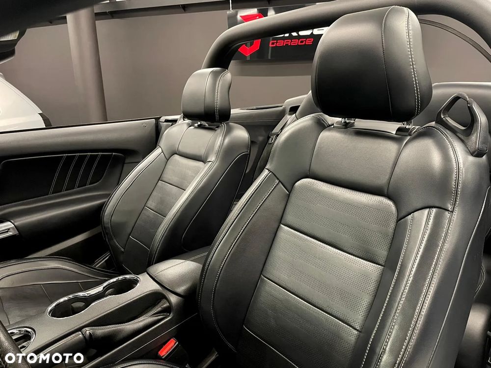 Ford Mustang Cabrio 5.0 Ti-VCT V8 GT - 29