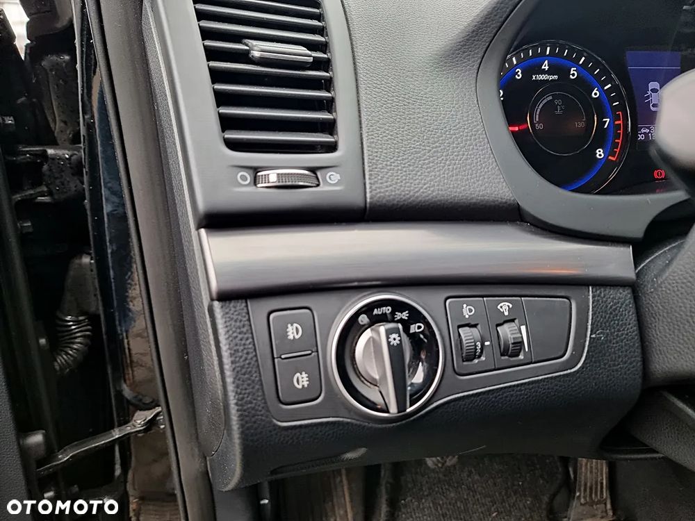 Hyundai i40 i40cw 1.6 Fifa World Cup Edition - 21