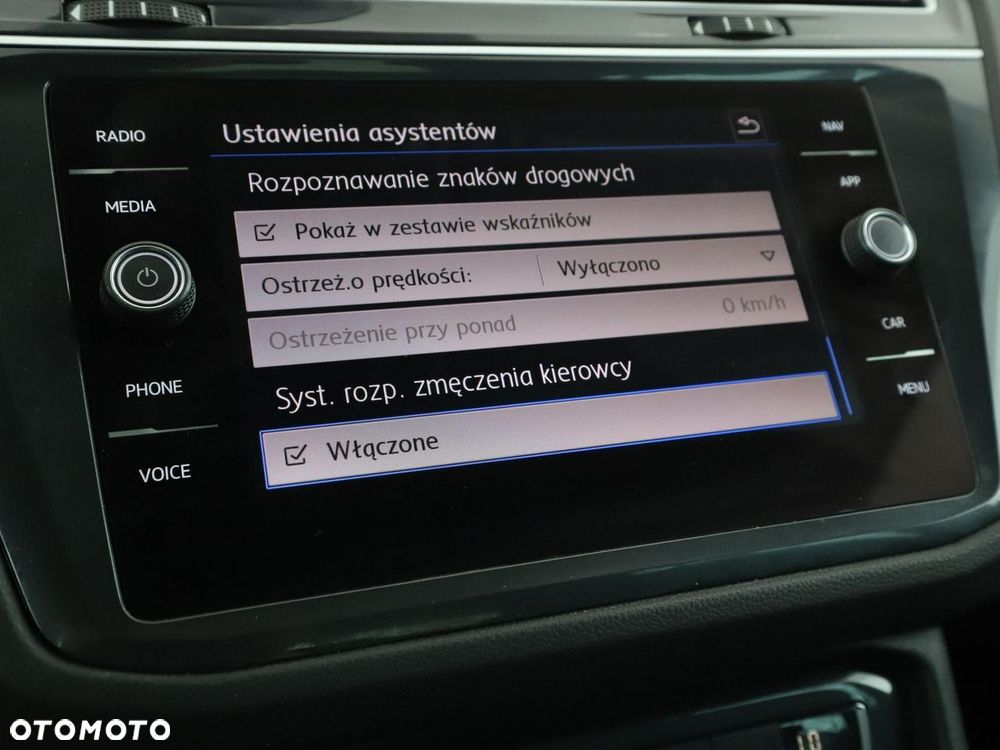 Volkswagen Tiguan 2.0 TDI SCR DSG Life - 30