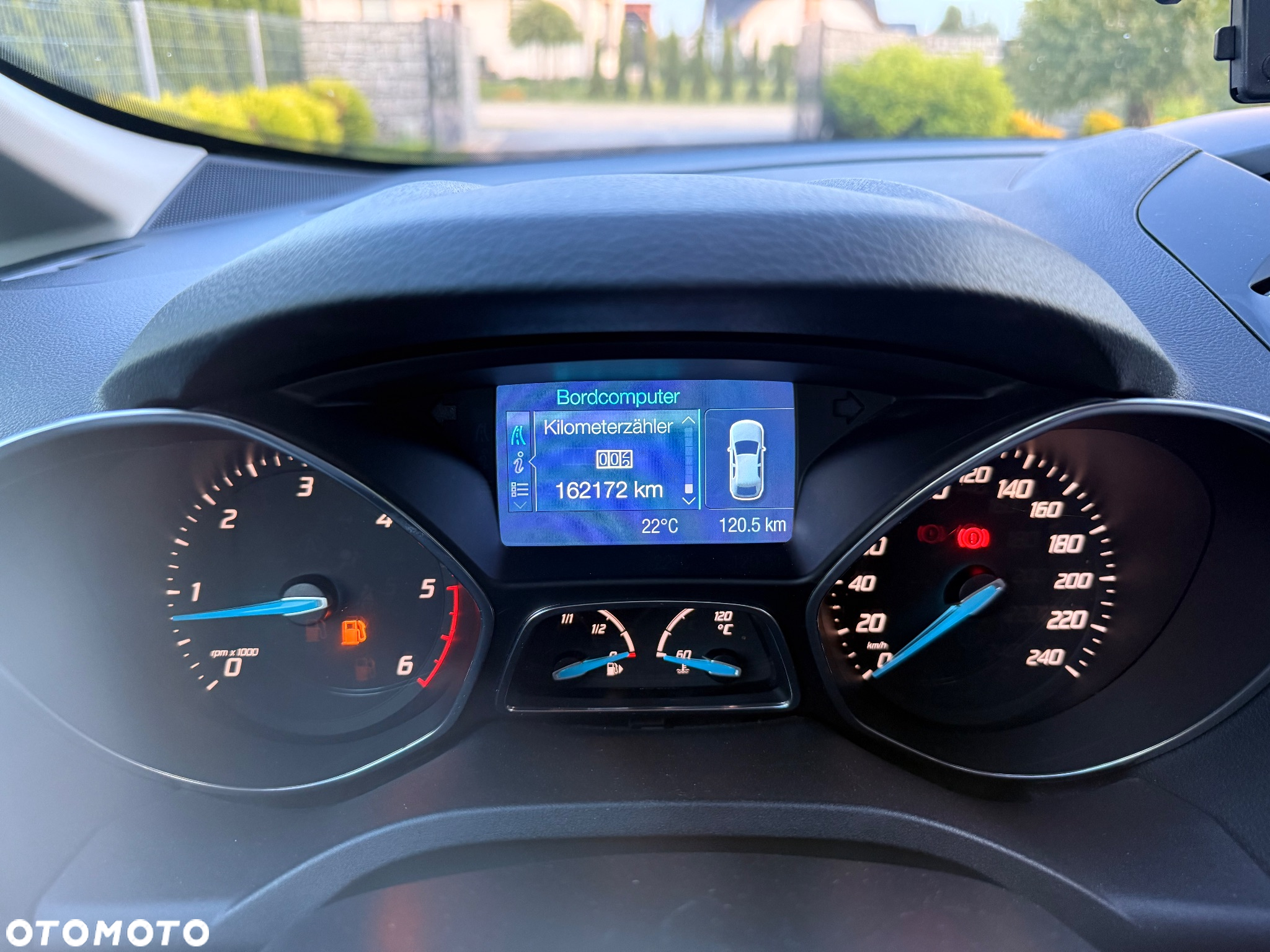 Ford Grand C-MAX - 11