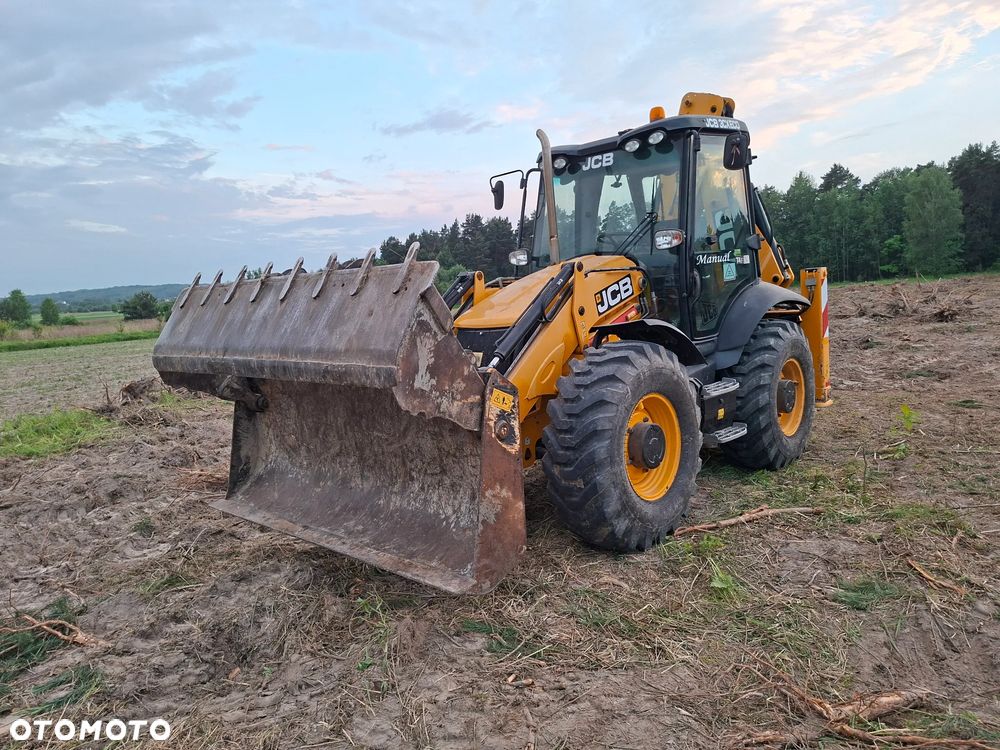 JCB 3 CX - 13