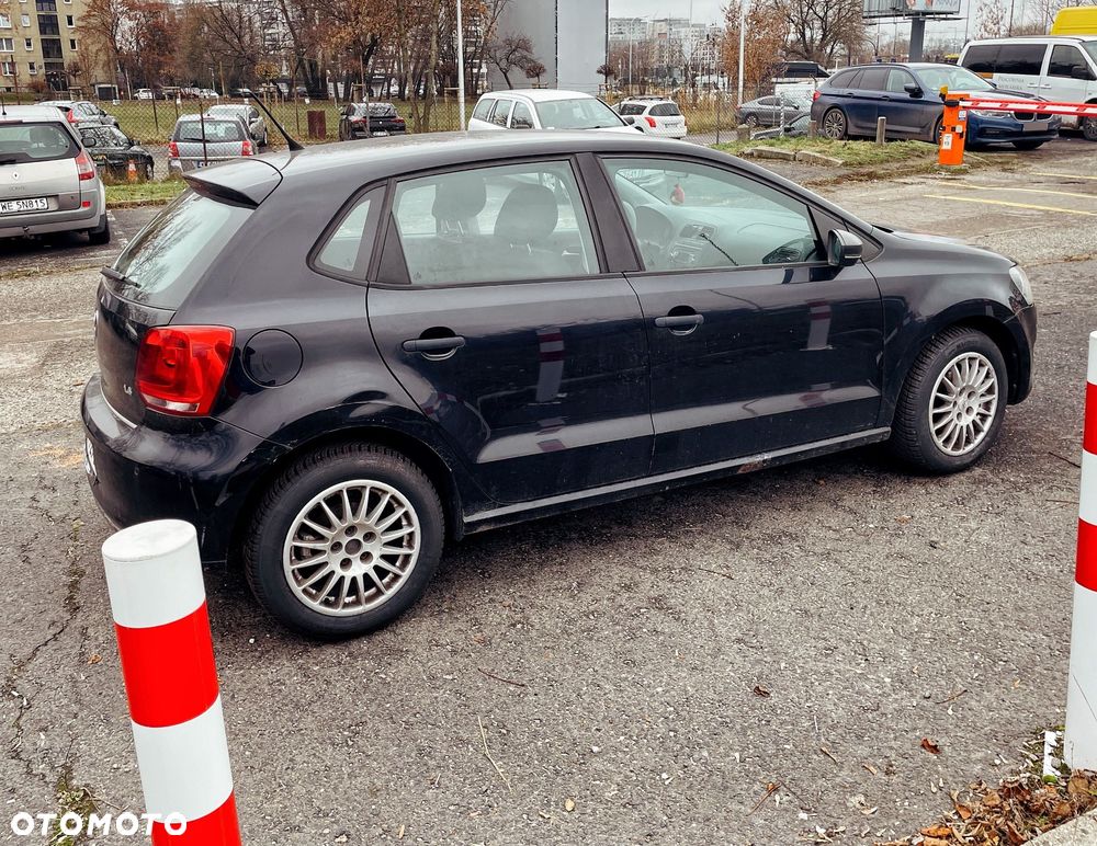 Volkswagen Polo 1.4 16V Comfortline - 6