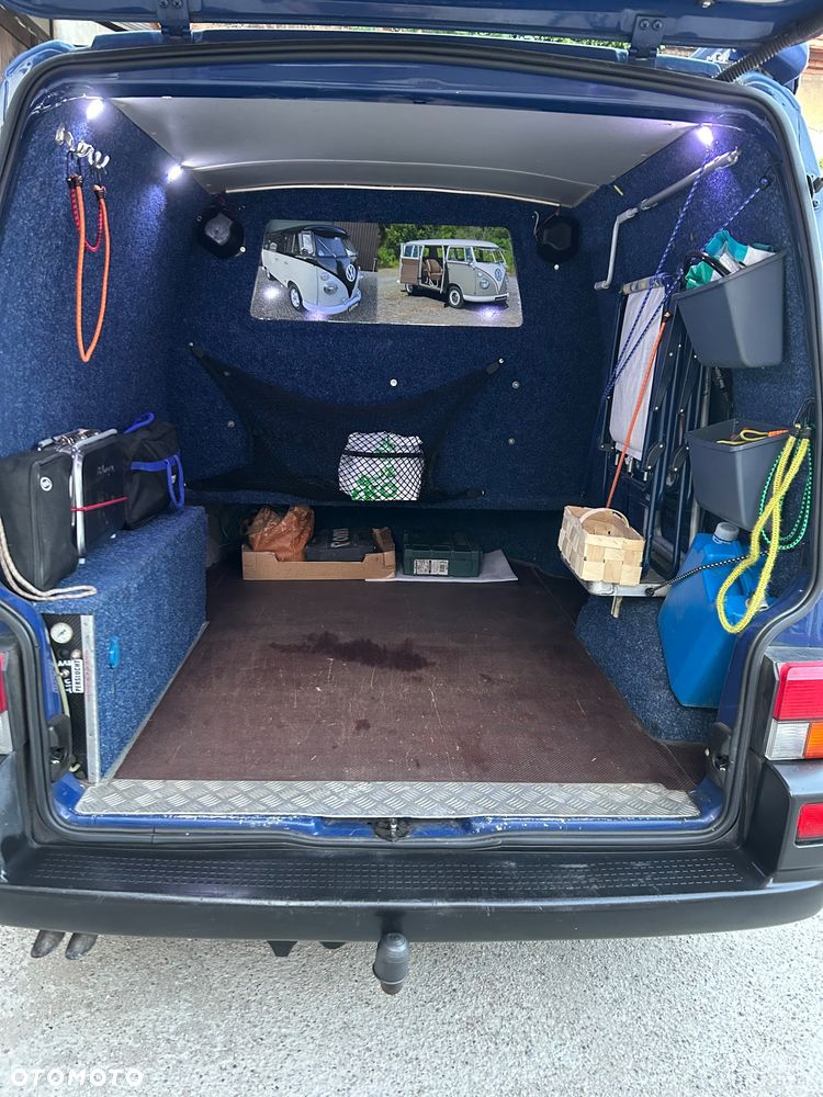 Volkswagen transporter - 31