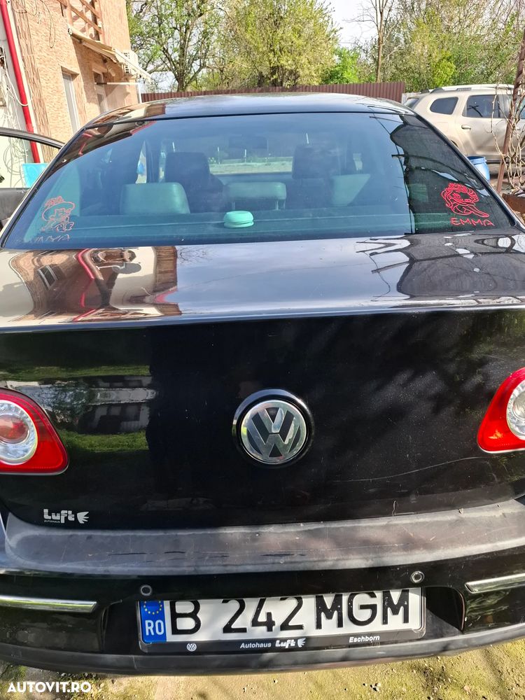 Volkswagen Passat 2.0 TDI Highline - 22