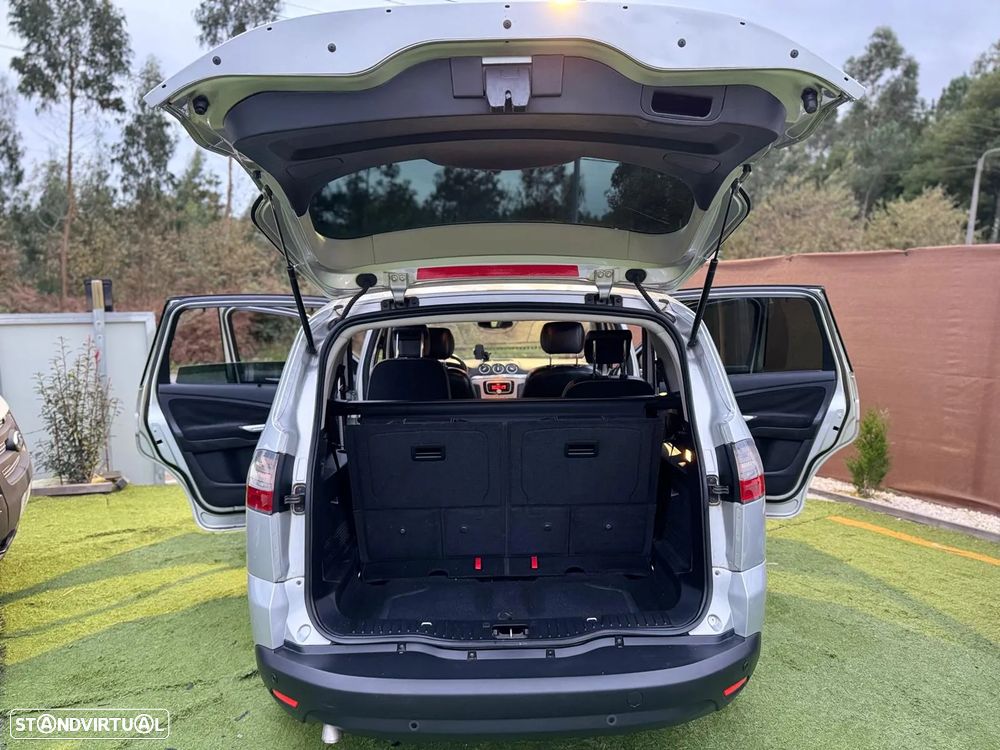 Ford S-Max 1.8 TDCi Titanium 7L - 11