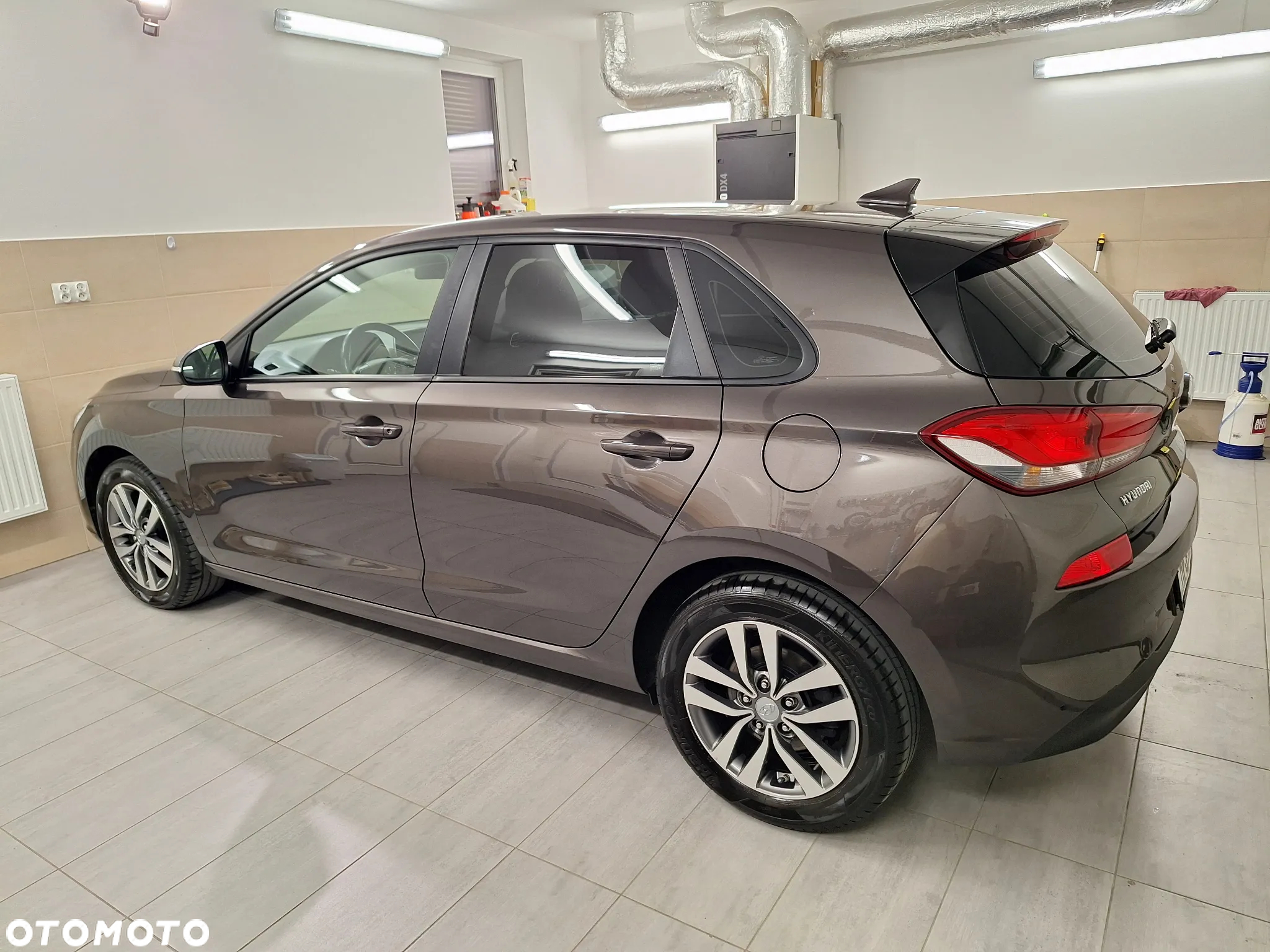 Hyundai i30 1.4 T-GDI DCT Premium - 8