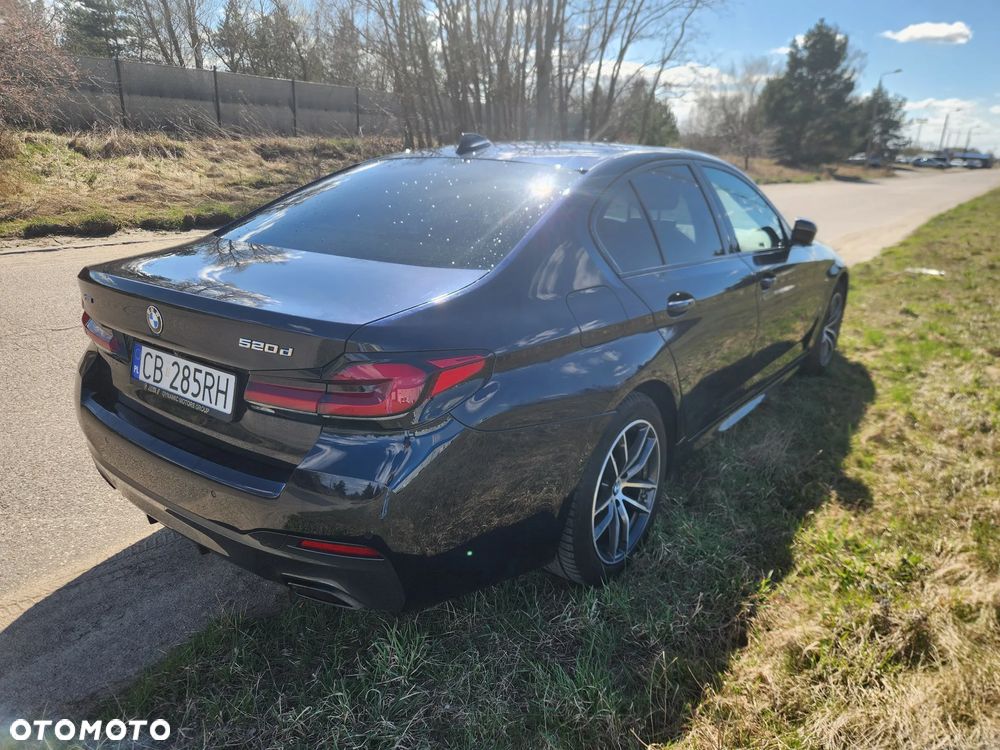 BMW Seria 5 520d MHEV - 7