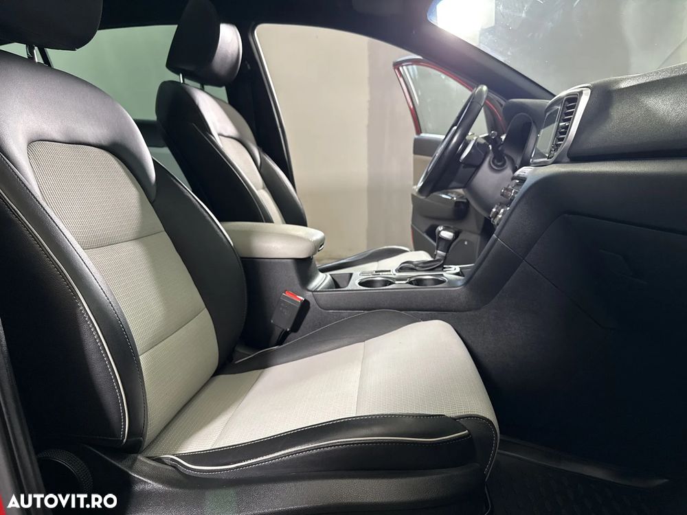 Kia Sportage - 12