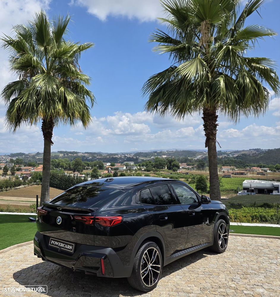 BMW iX2 eDrive20 - 16