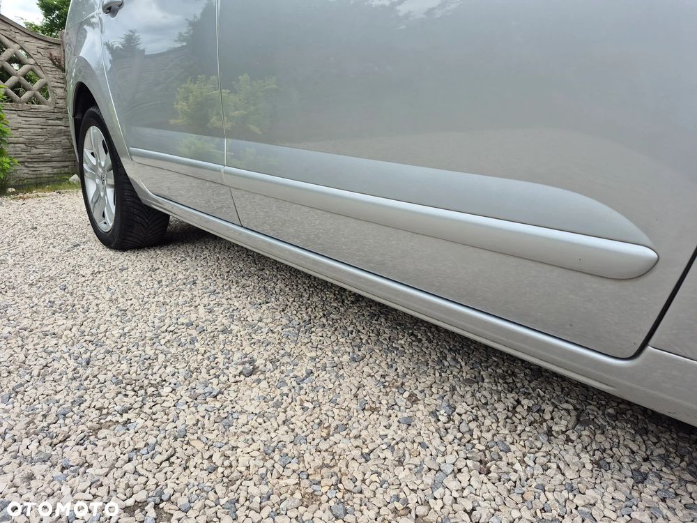 Peugeot 5008 HDI FAP 150 Family Plus - 18