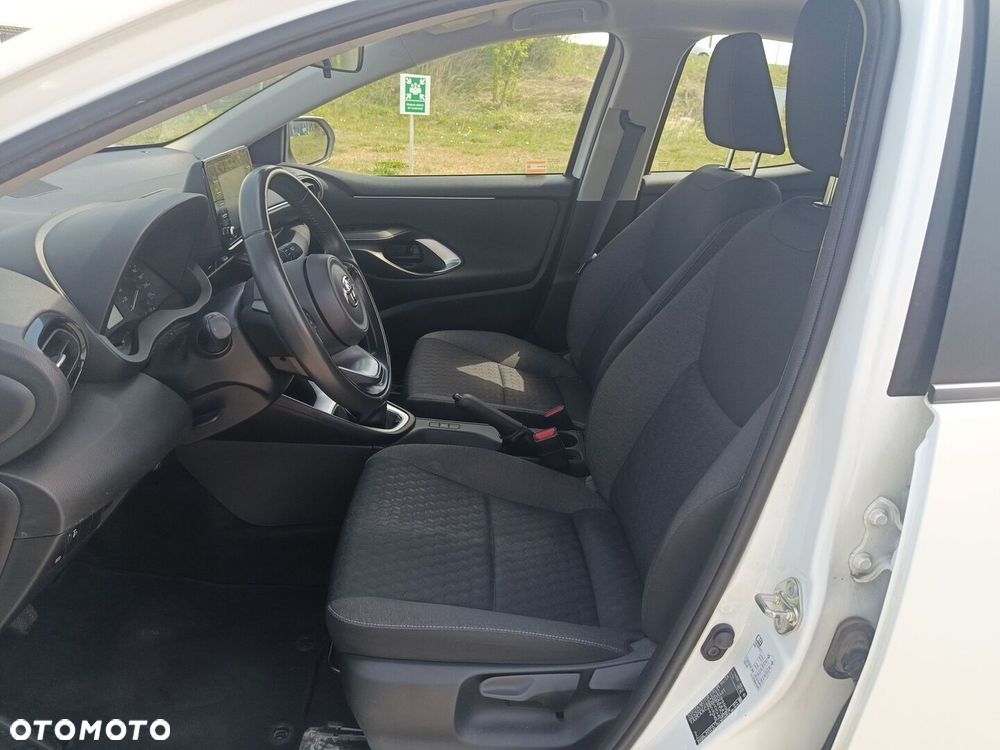 Toyota Yaris - 15