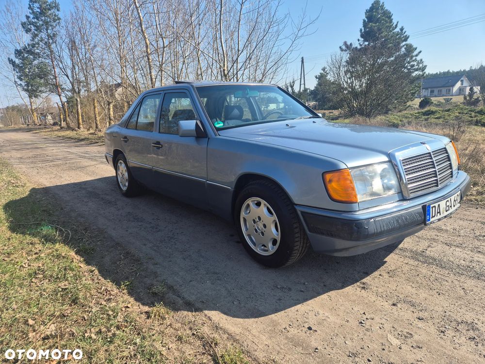 Mercedes-Benz W124 (1984-1993) - 2