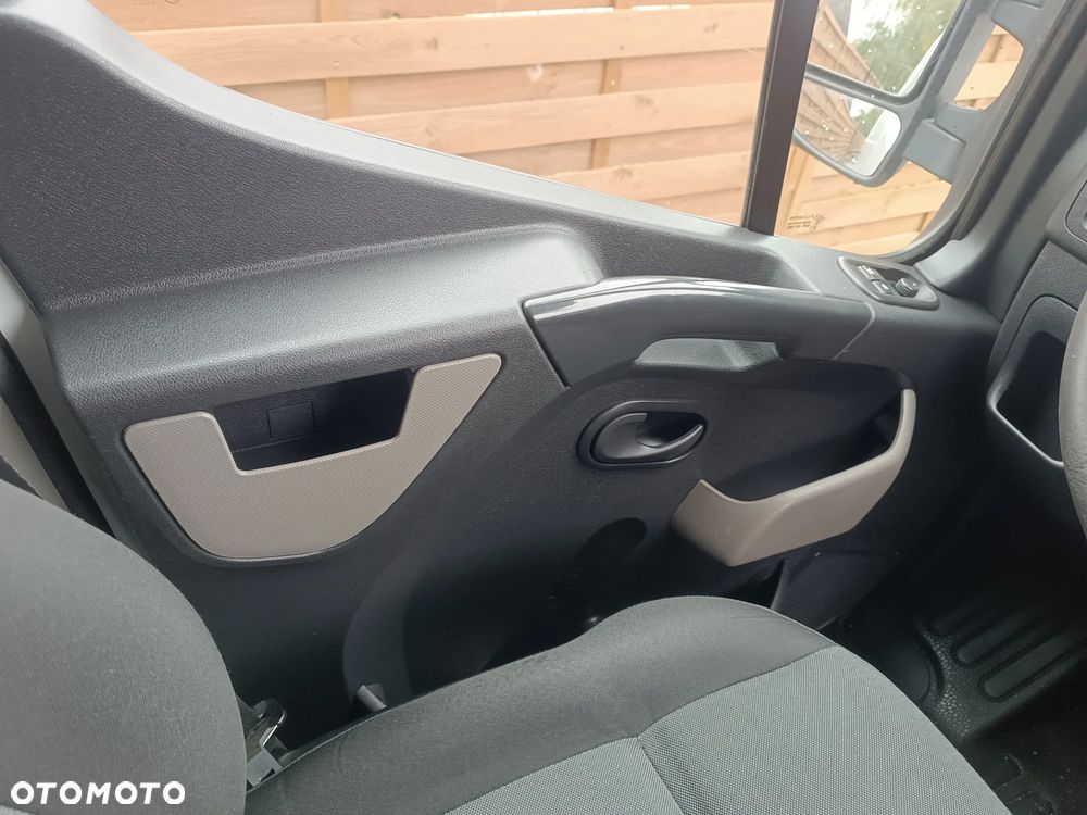 Renault Master - 26