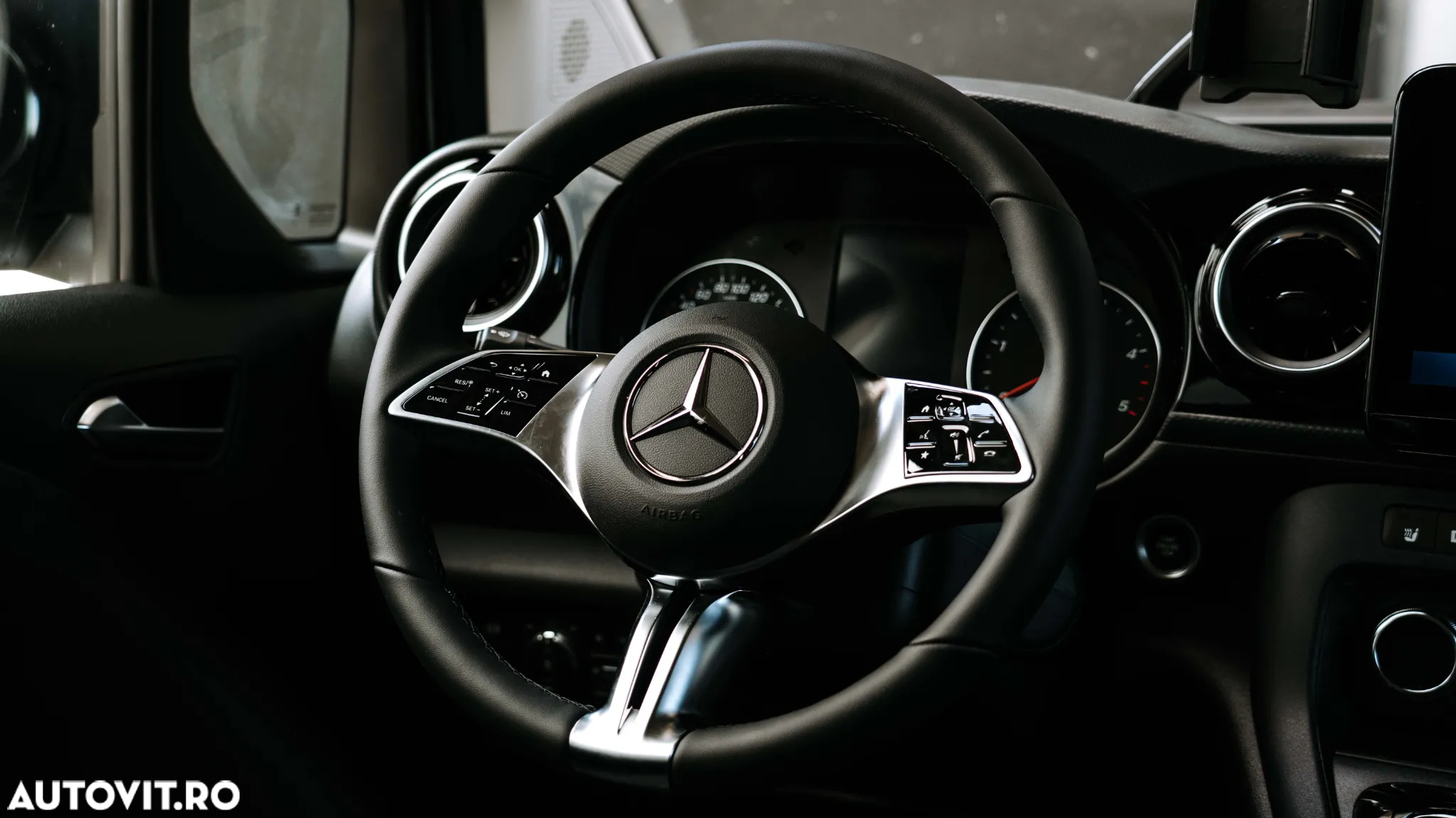 Mercedes-Benz Citan Tourer 112 CDI Standard 116 CP FWD 6MT PRO - 14