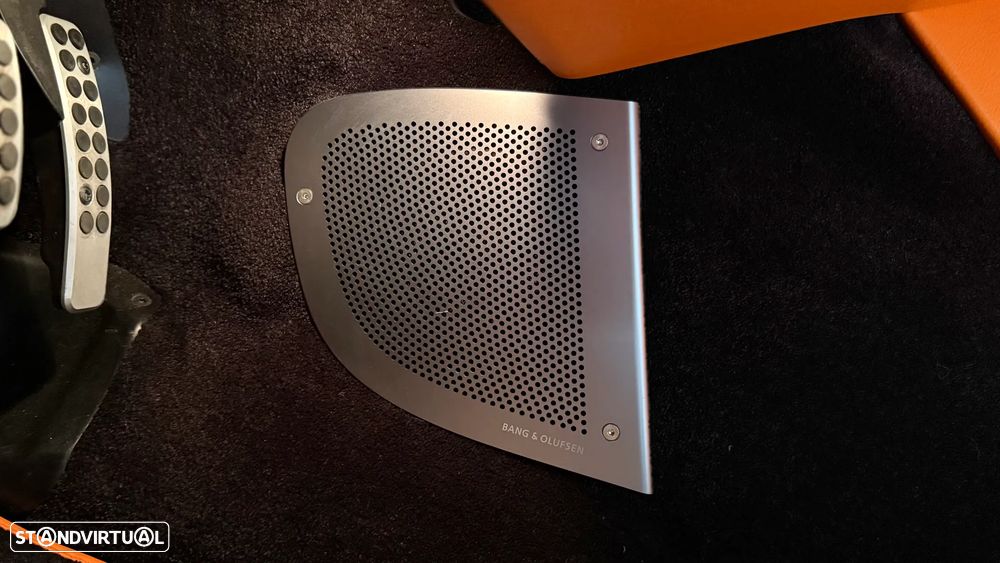 Aston Martin Vanquish Touchtronic 2 - 37