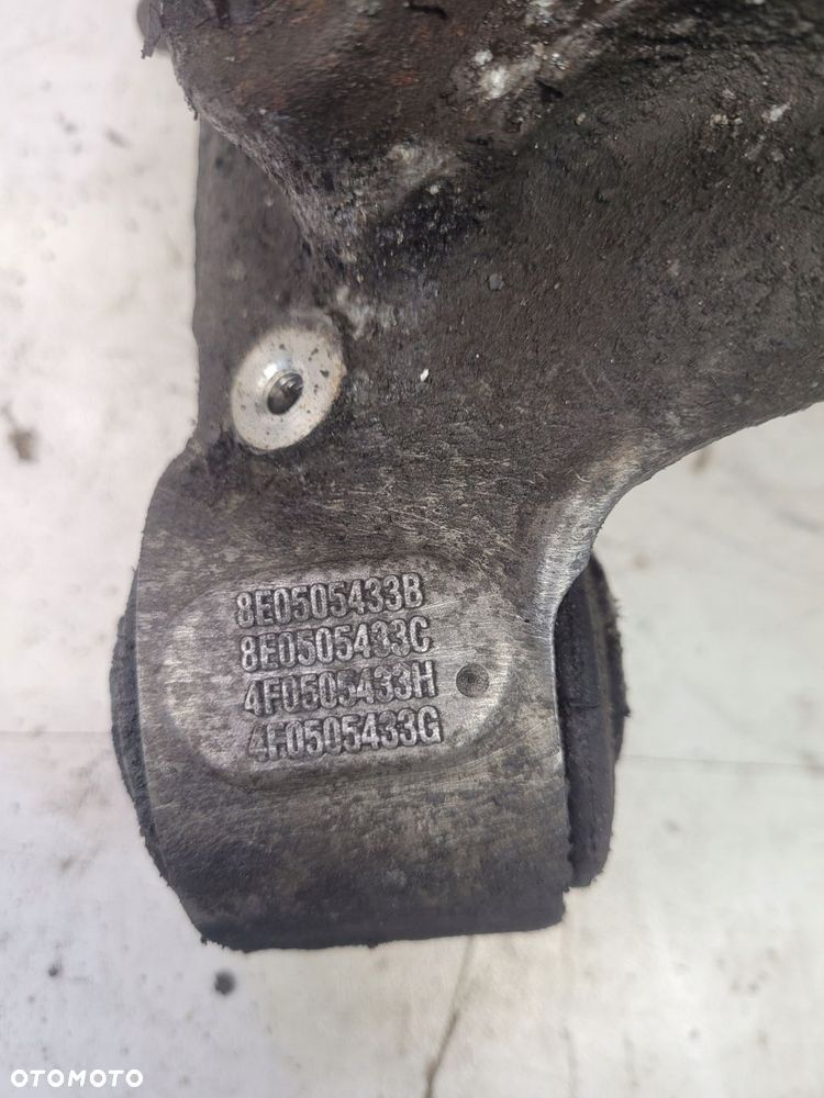 ZWROTNICA PIASTA LEWY TYŁ AUDI A6 C6 4F0505433H - 6
