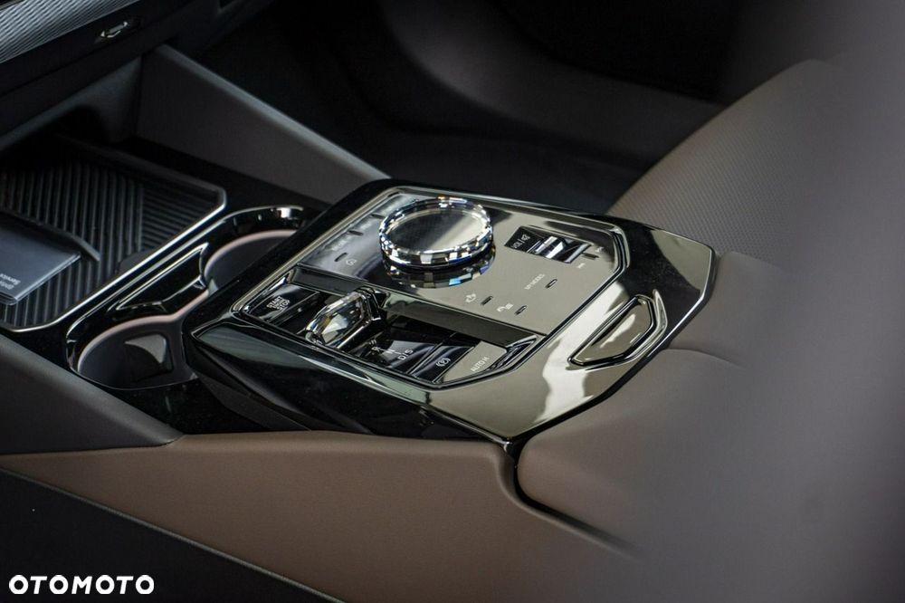 BMW Seria 5 - 19