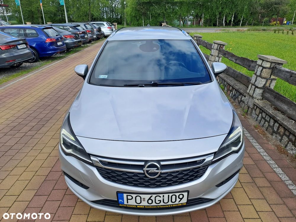 Opel Astra - 11