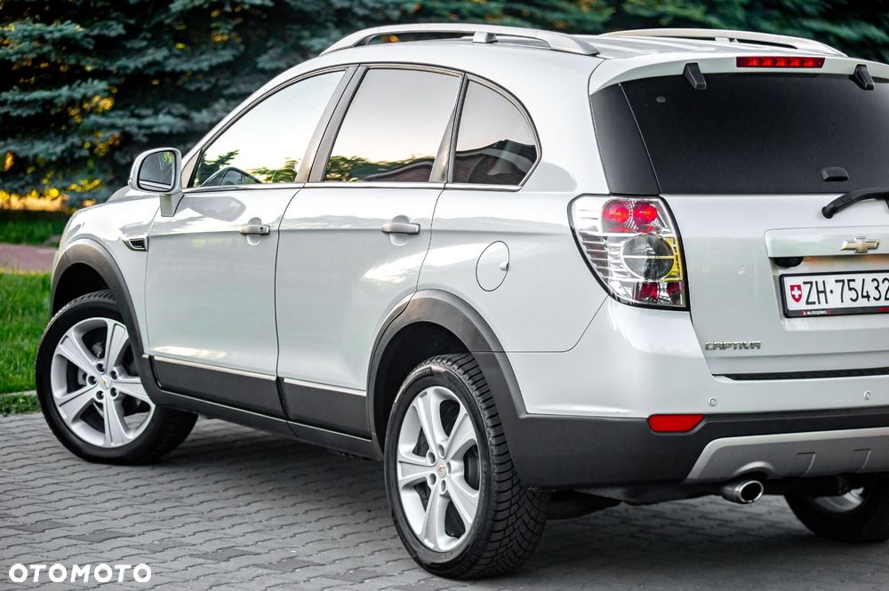 Chevrolet Captiva 3.0 V6 SIDI AWD Automatik LTZ - 14