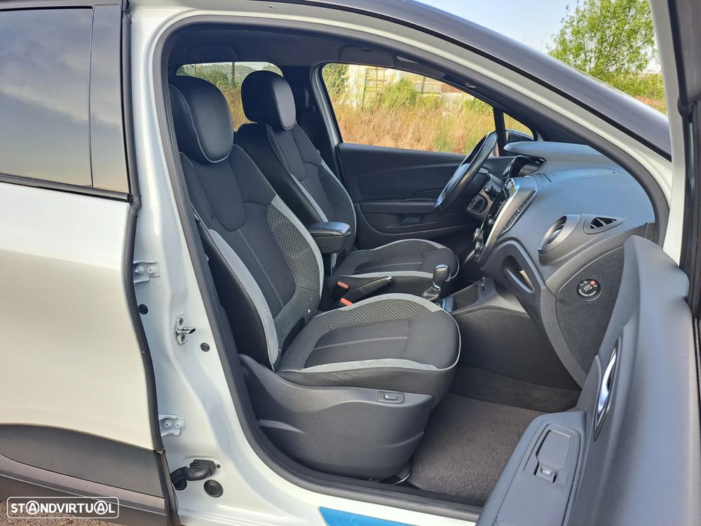 Renault Captur ENERGY TCe 120 EDC Bose Edition - 16