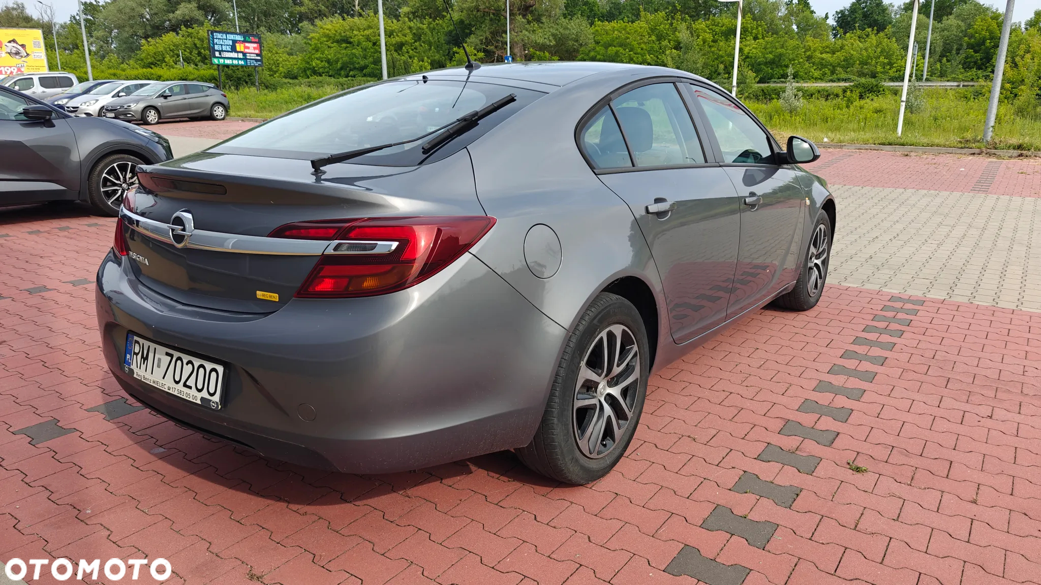 Opel Insignia 1.8 - 4