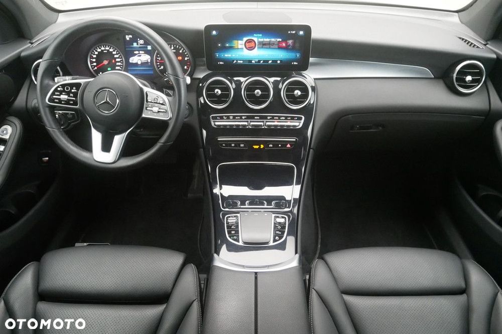 Mercedes-Benz GLC - 8