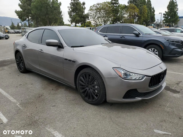 Maserati Ghibli Standard