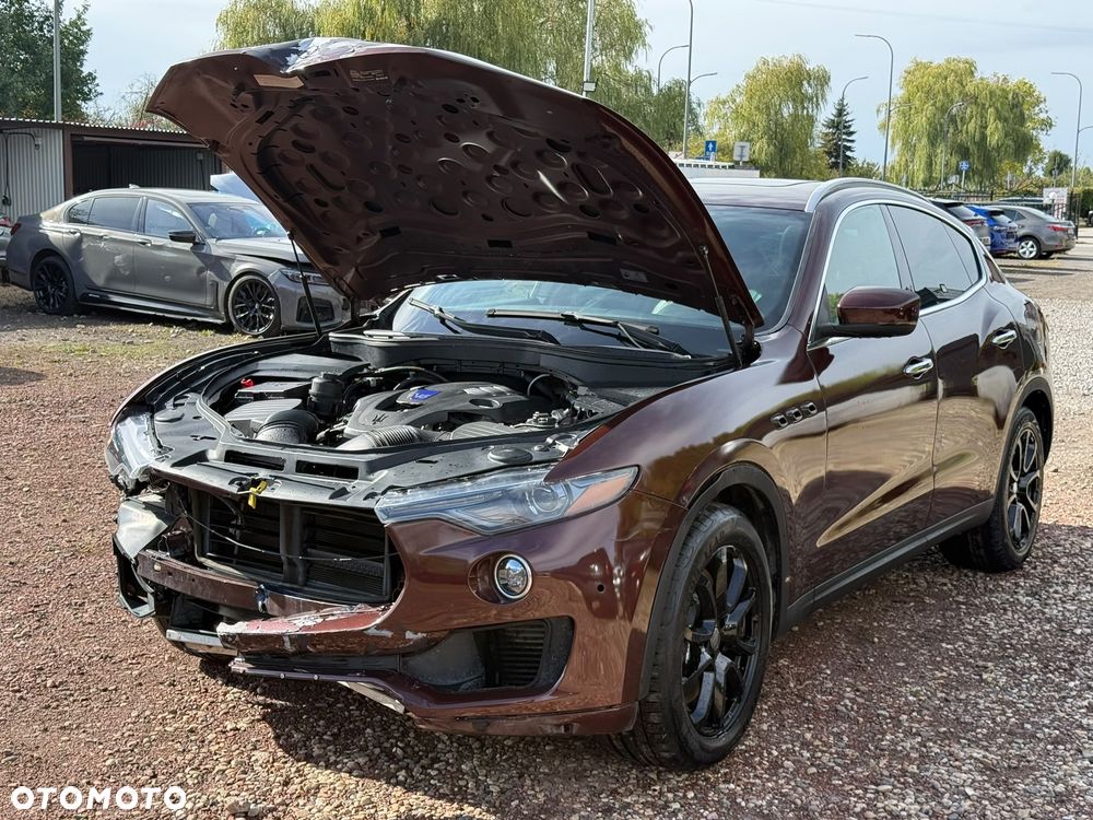 Maserati Levante 2017 photo 5