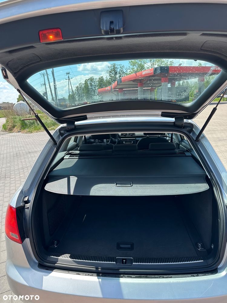 Audi A4 Avant - 28