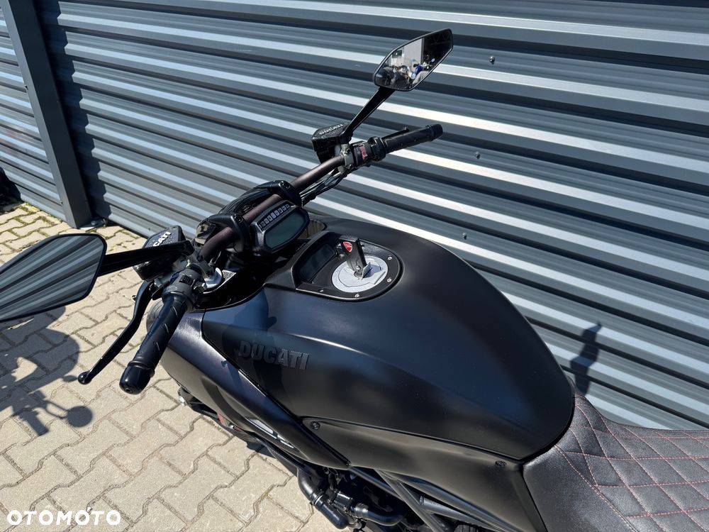Ducati Diavel - 7