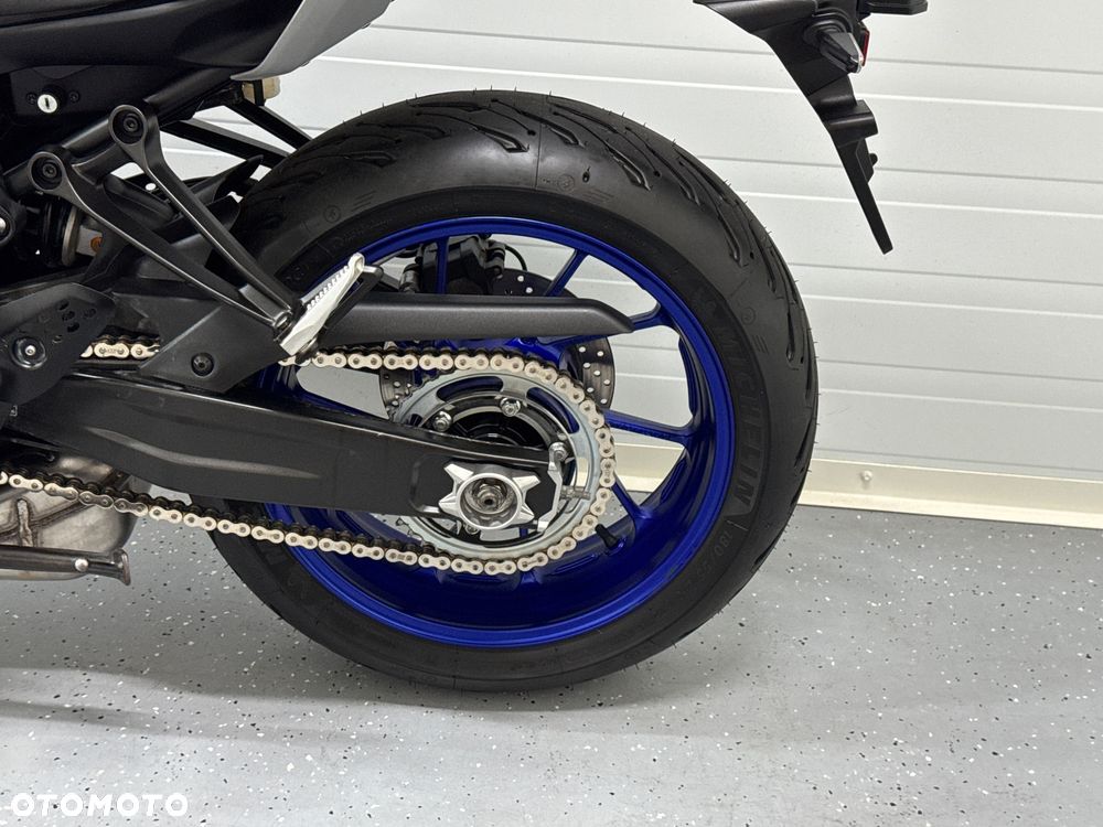 Yamaha MT - 21
