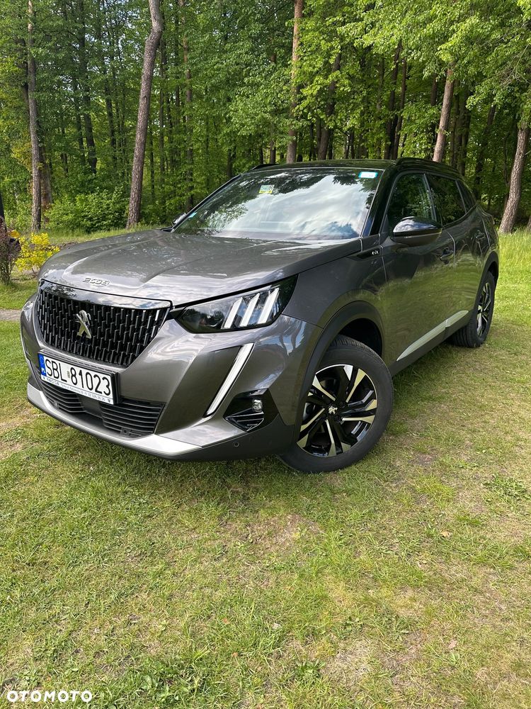 Peugeot 2008 PureTech 130 EAT8 GT - 3