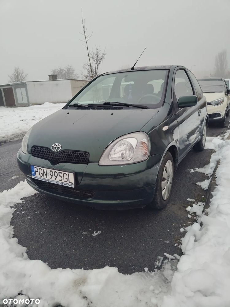 Toyota Yaris 1.0 Pak1 - 1
