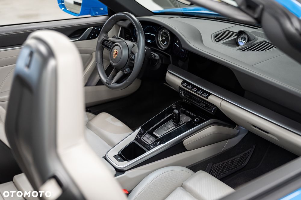 Porsche 911 Turbo S - 31