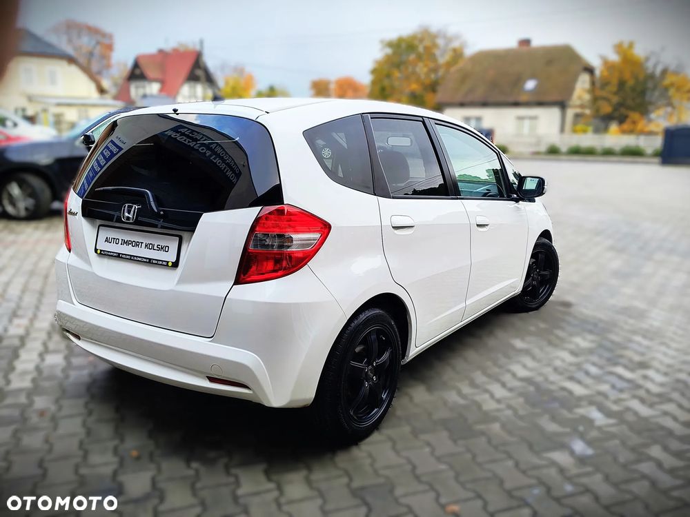 Honda Jazz 2015 photo 4