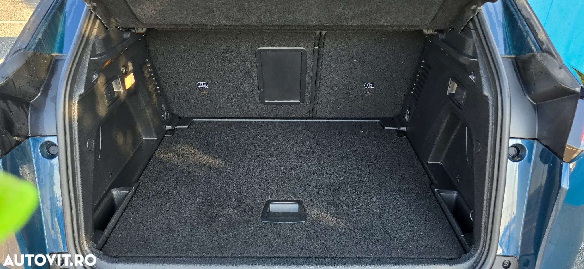 Peugeot 3008 1.2 PureTech 130 EAT8 Allure Pack - 13