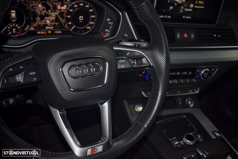 Audi Q5 55 TFSIe quattro Sport S tronic - 28