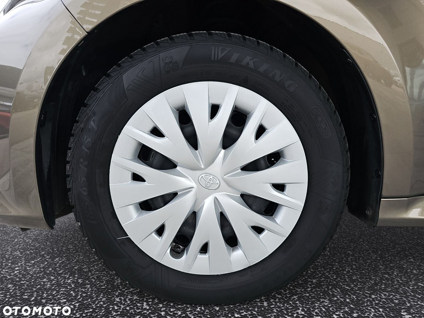 Toyota Yaris - 24