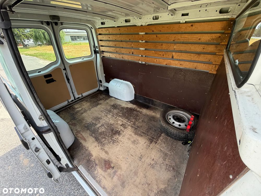 Renault Master * 2.5 / 120KM * L1H1 * Furgon / Blaszak * - 21