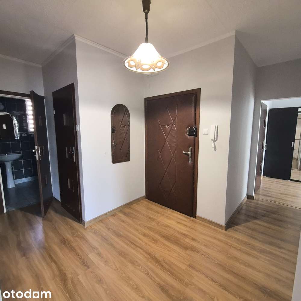 Wynajmę mieszkanie lub dwa niezależne pokoje 57 M2