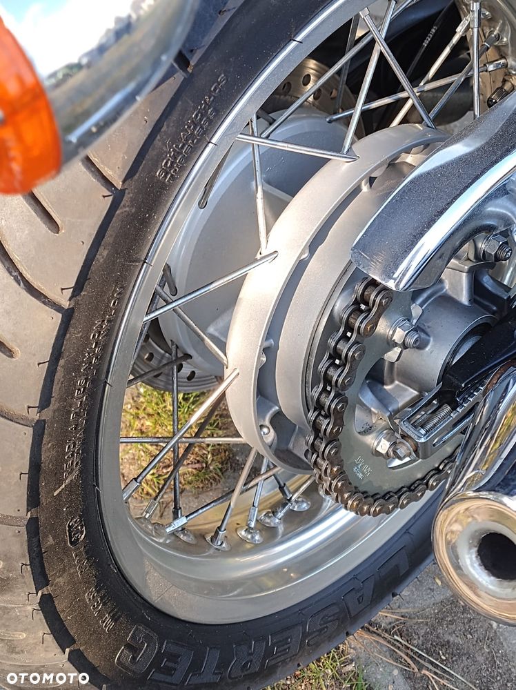 Triumph Thruxton - 15