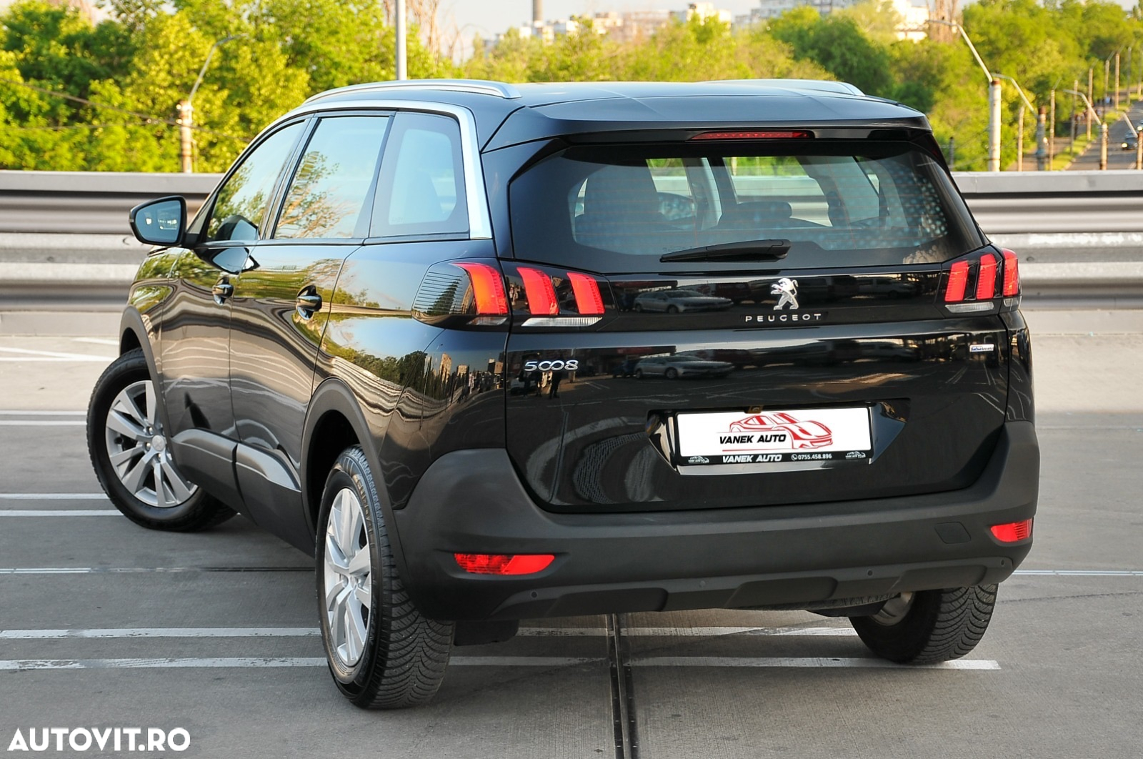 Peugeot 5008 PureTech 130 Stop & Start Active - 4
