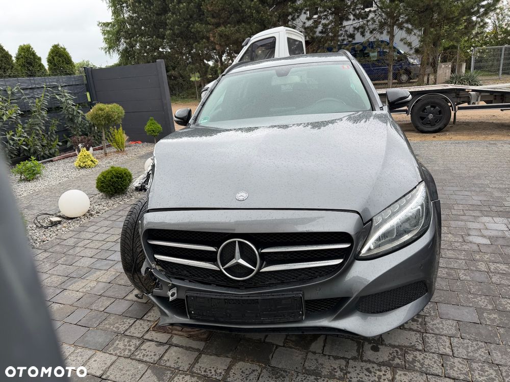 Mercedes-Benz Klasa C 200 d 9G-TRONIC Avantgarde - 4