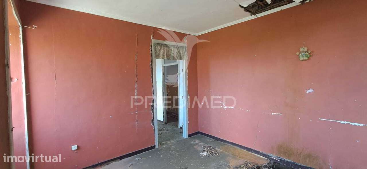 Moradia para Reconstrução - Grande imagem: 5/12