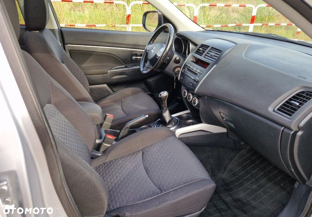 Mitsubishi ASX - 26