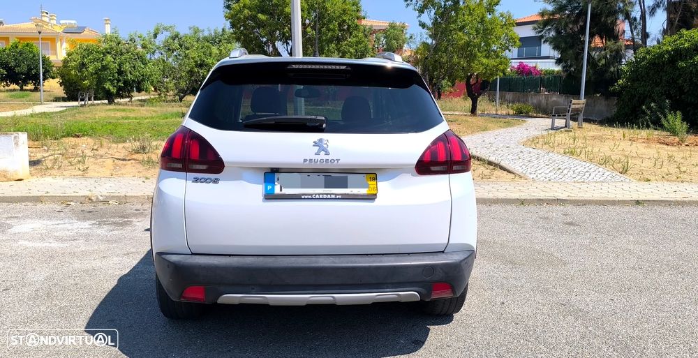 Peugeot 2008 - 5